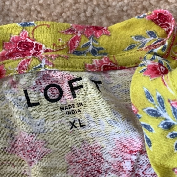 Loft Tshirt Size XL EUC - Picture 2 of 4